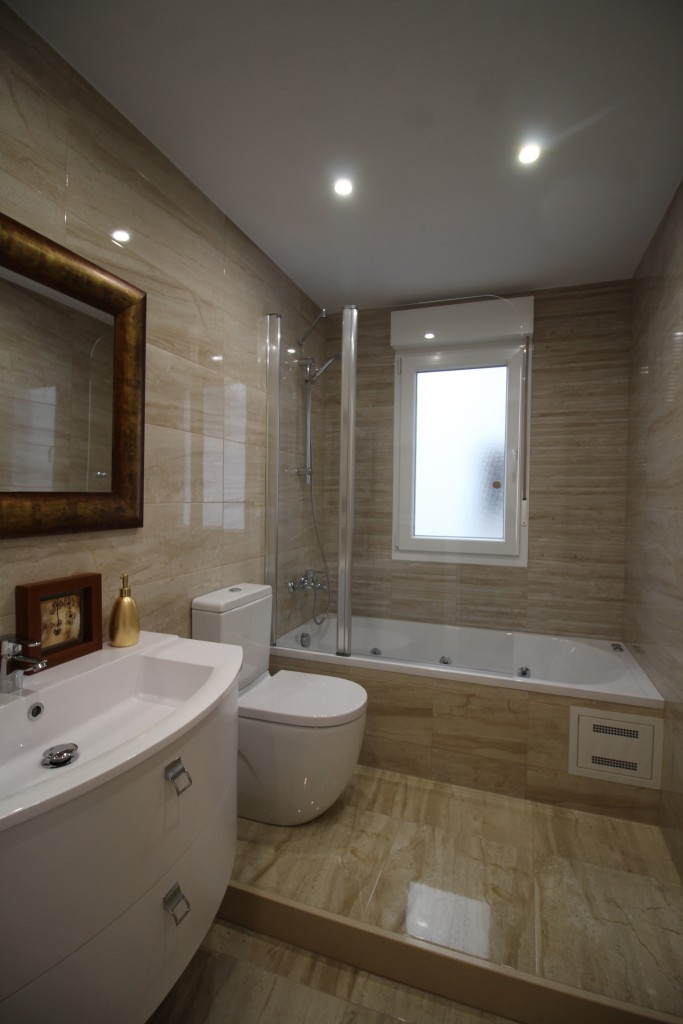 Reforma de piso en la Calle Cabrales - Reformas de viviendas y locales