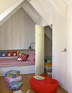 Habitación para niños - buhardillas